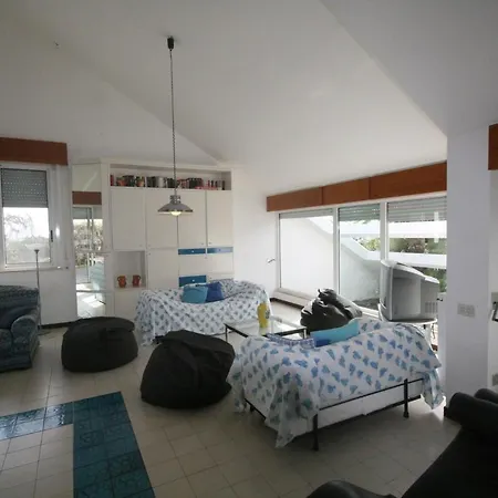 Holiday In Quartu Sant'elena 34165 بيت للعطل *