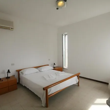 بيت للعطل Holiday In Quartu Sant'elena 34165